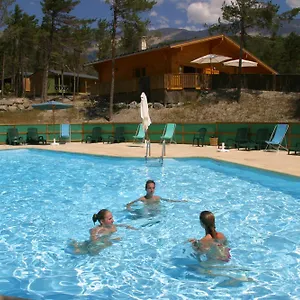  Village de vacances Parc Résidentiel De Loisir : Le Loup Blanc Du Riou